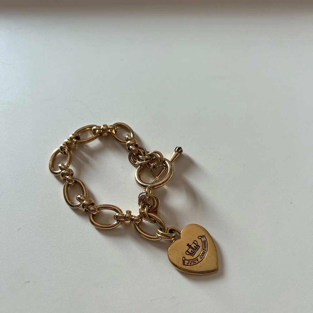 Juicy Couture Gold Tone Heart Charm Bracelet